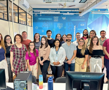 Assinatura de compromissos e Turmas 09 e 10 do Canal BIM PR