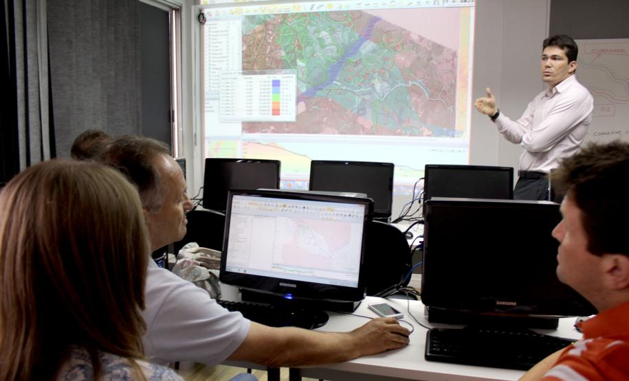 Estudo de Traçado Rodoviário