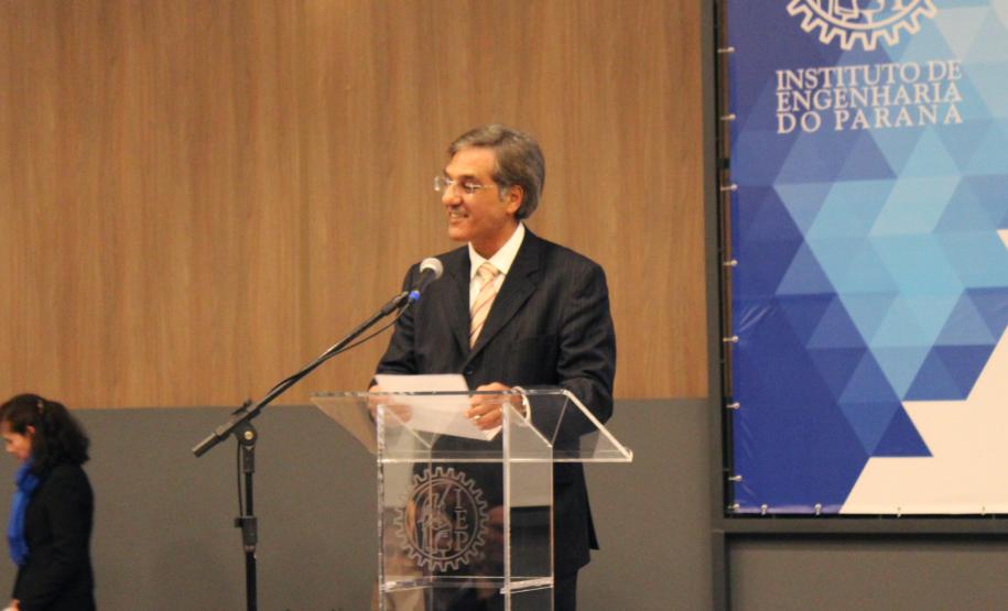 Assinatura de parceria BIM, UFPR e UP. 23/08/2016  - José Richa Filho