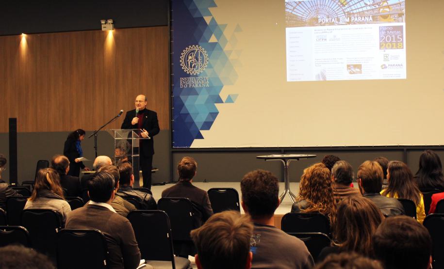 Assinatura de parceria BIM, UFPR e UP. 23/08/2016  - Zaki Akel Sobrinho