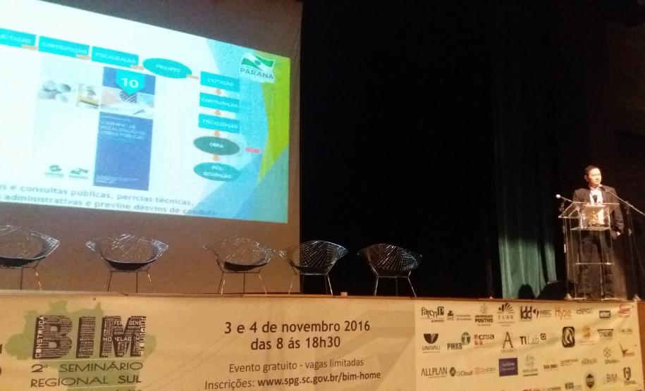 Apresentação do Eng. Lidio Sasaki sobre o Plano de Fomento ao BIM do Estado do PR.