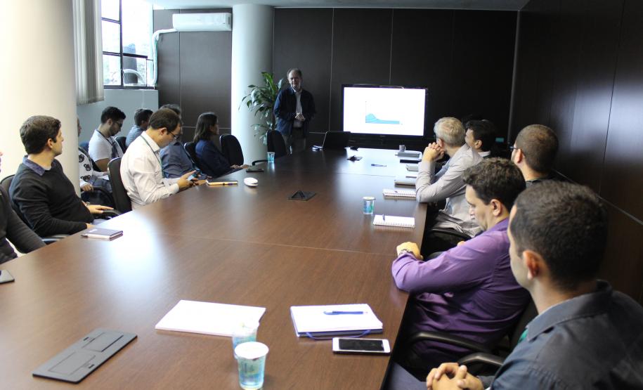 Apresentação Profº. Dr. Sérgio Scheer 3