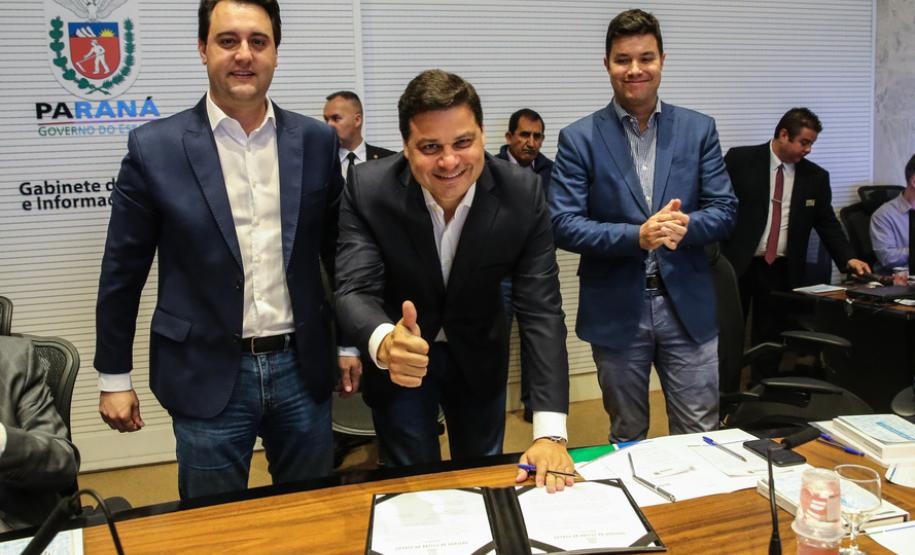 O governador Carlos Massa Ratinho Junior participa nesta terça-feira (15) da reunião com a equipe de governo.  15/10/2019 - Foto: Geraldo Bubniak/AEN